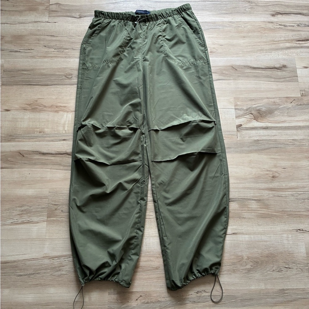 Aeropostale Olive Green Cargo Parachute Jogger Pants